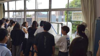 ������